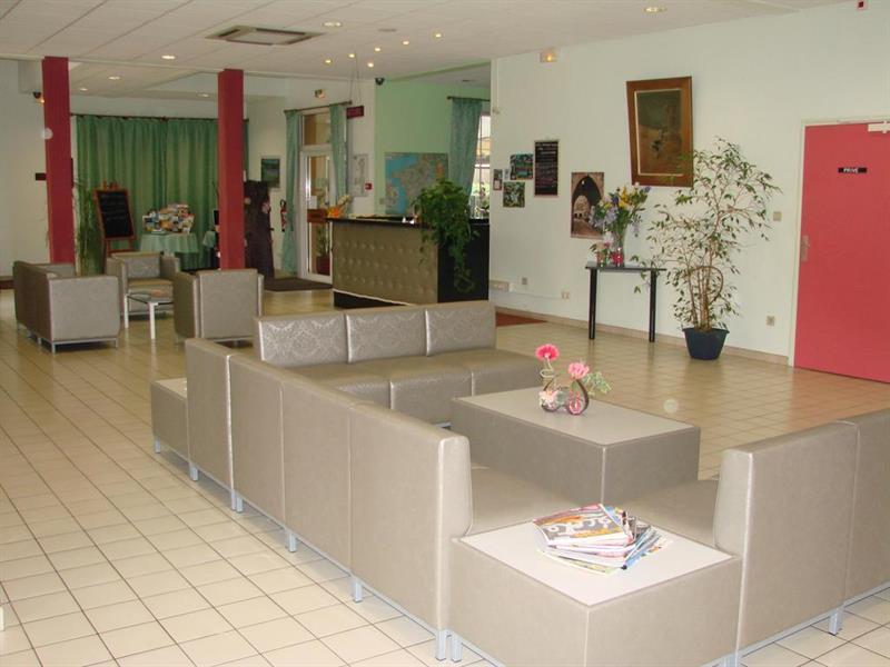 Hotel La Berangere Перуж Экстерьер фото